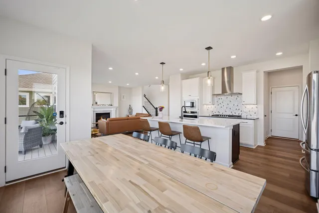 $560,000 | 15274 116th Avenue North, Dayton, MN 55369