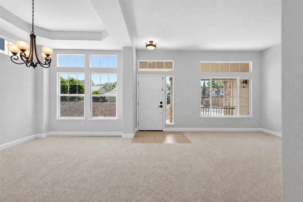7461 Mashie Court Rancho Murieta, CA 95683 - Photo 5 of 43