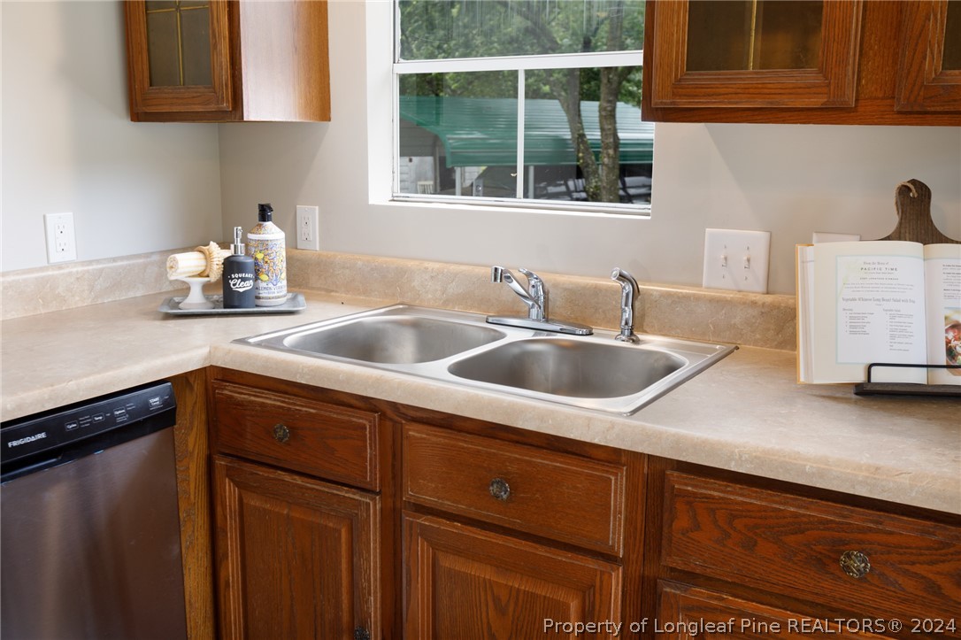 1120 Windmill Road Fayetteville, NC 28312 - Photo 9 of 22 Gallery Image 9