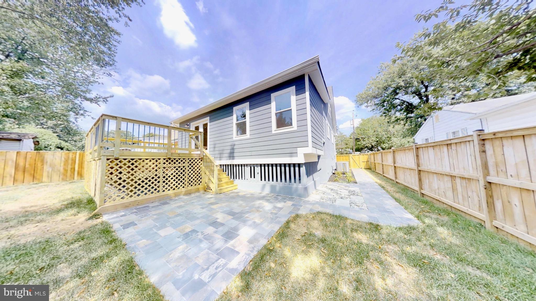 10102 Renfrew Road Silver Spring, MD 20901 - Photo 27 of 28 Exterior (Rear)