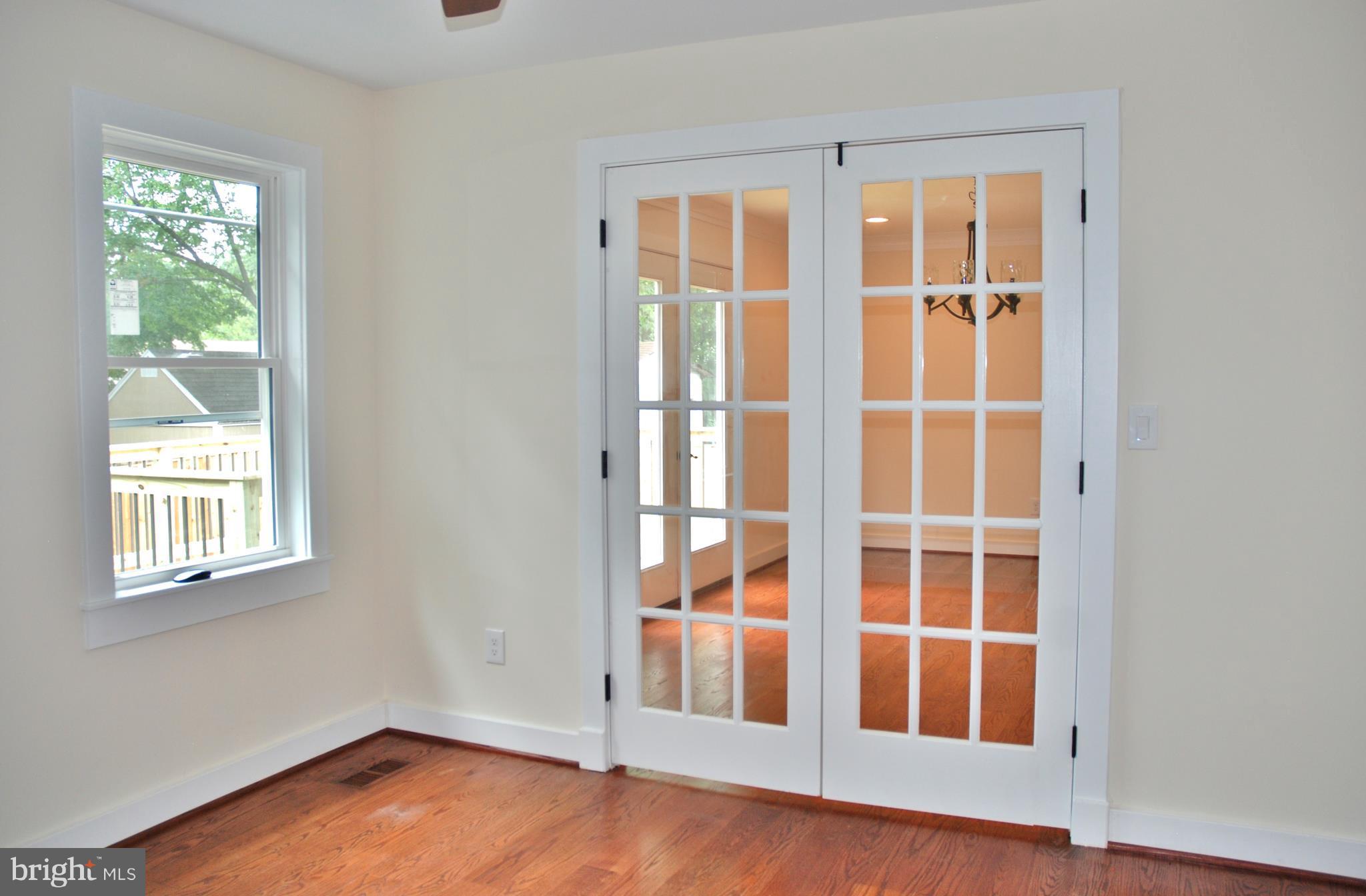 10102 Renfrew Road Silver Spring, MD 20901 - Photo 8 of 28 Interior (General)