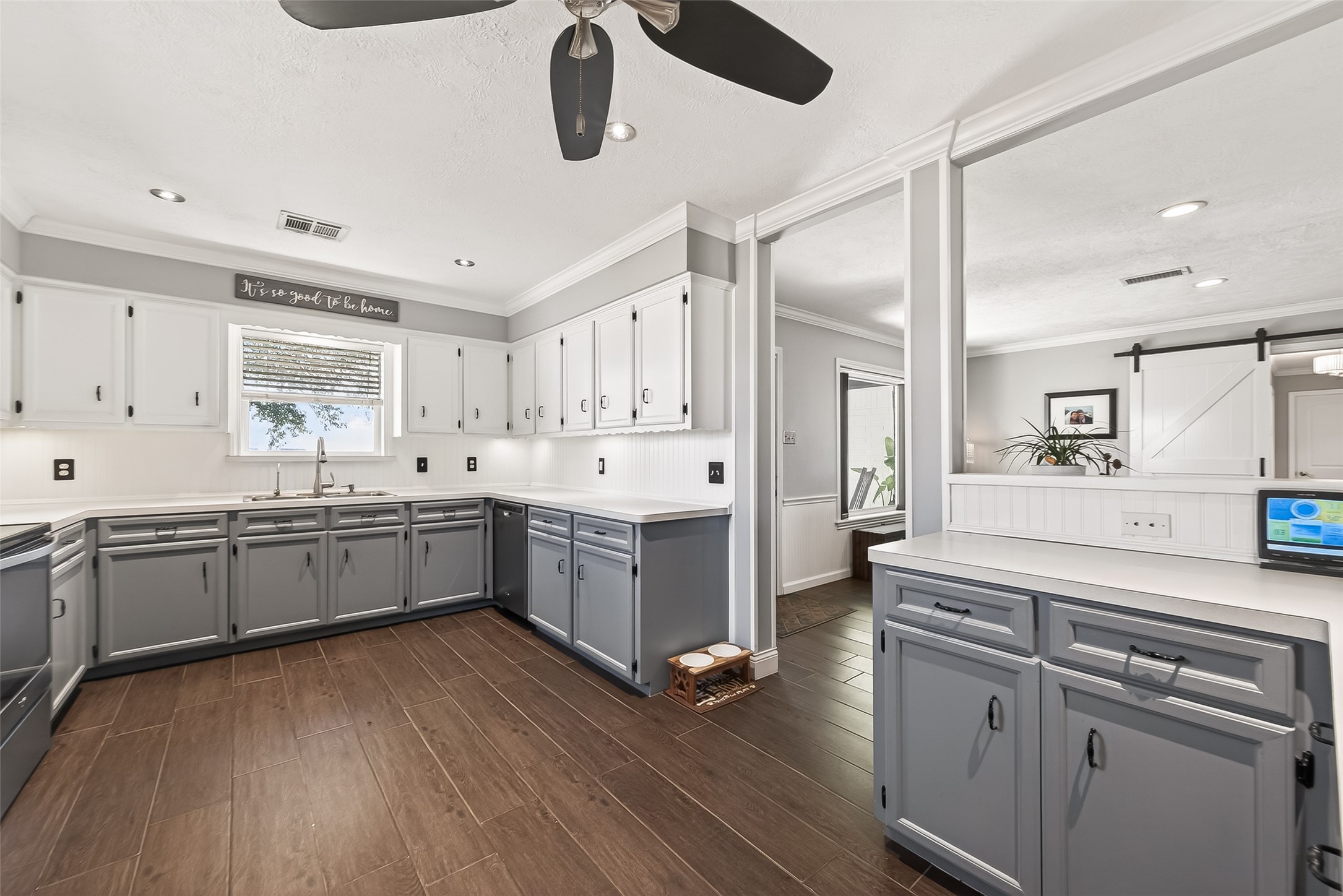 10550 Brinkmeyer Road Needville, TX 77461 - Photo 12 of 40