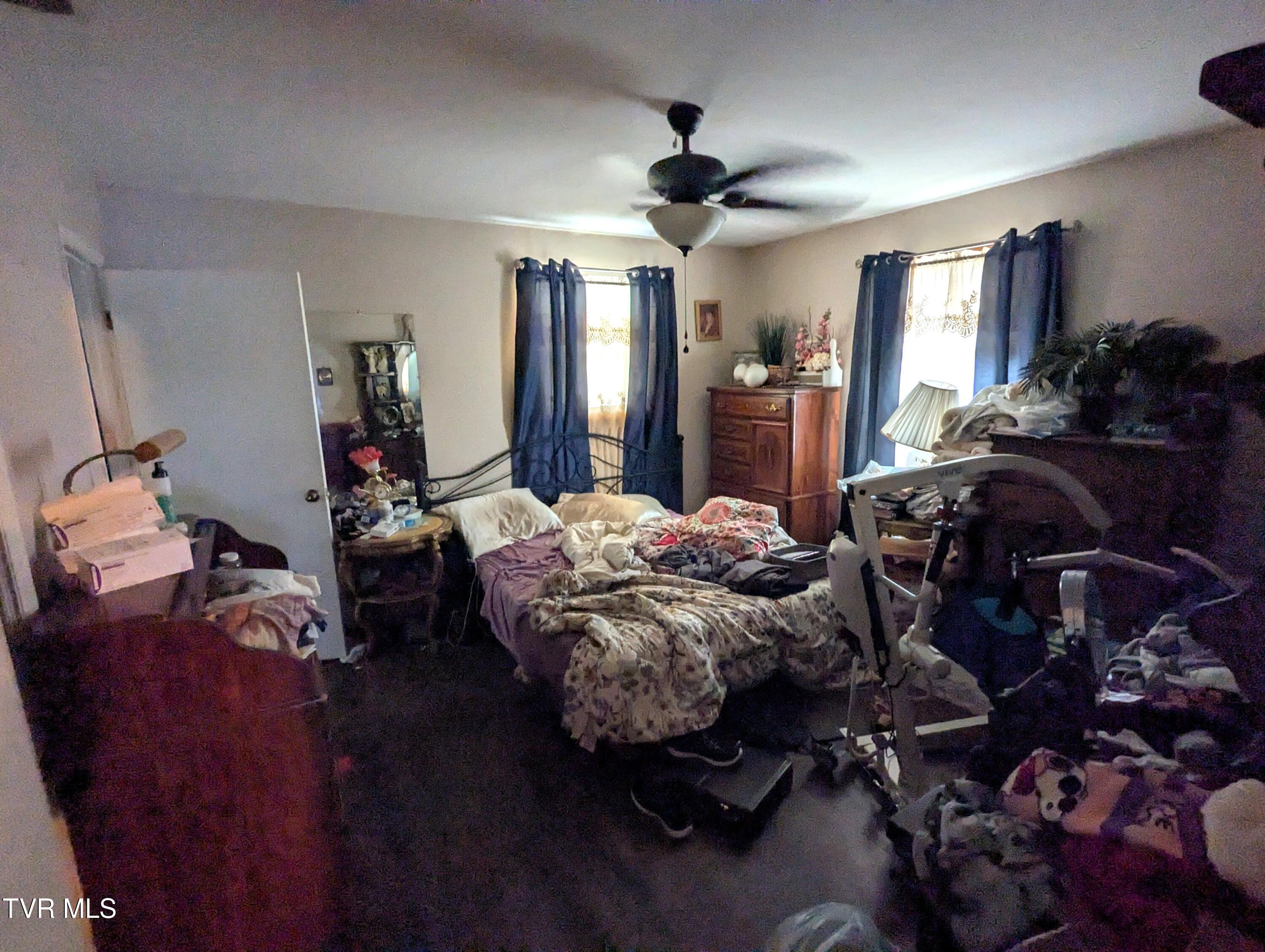 61 Rattlesnake Ridge Chuckey, TN 37641 - Photo 27 of 55 Primary bedroom