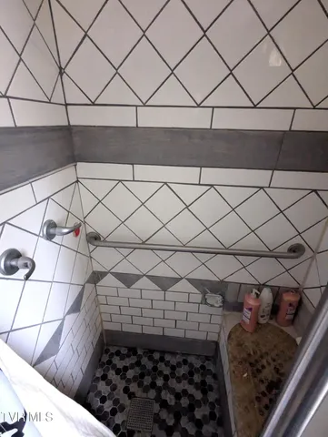 $239,000 | 61 Rattlesnake Ridge, Chuckey, TN 37641