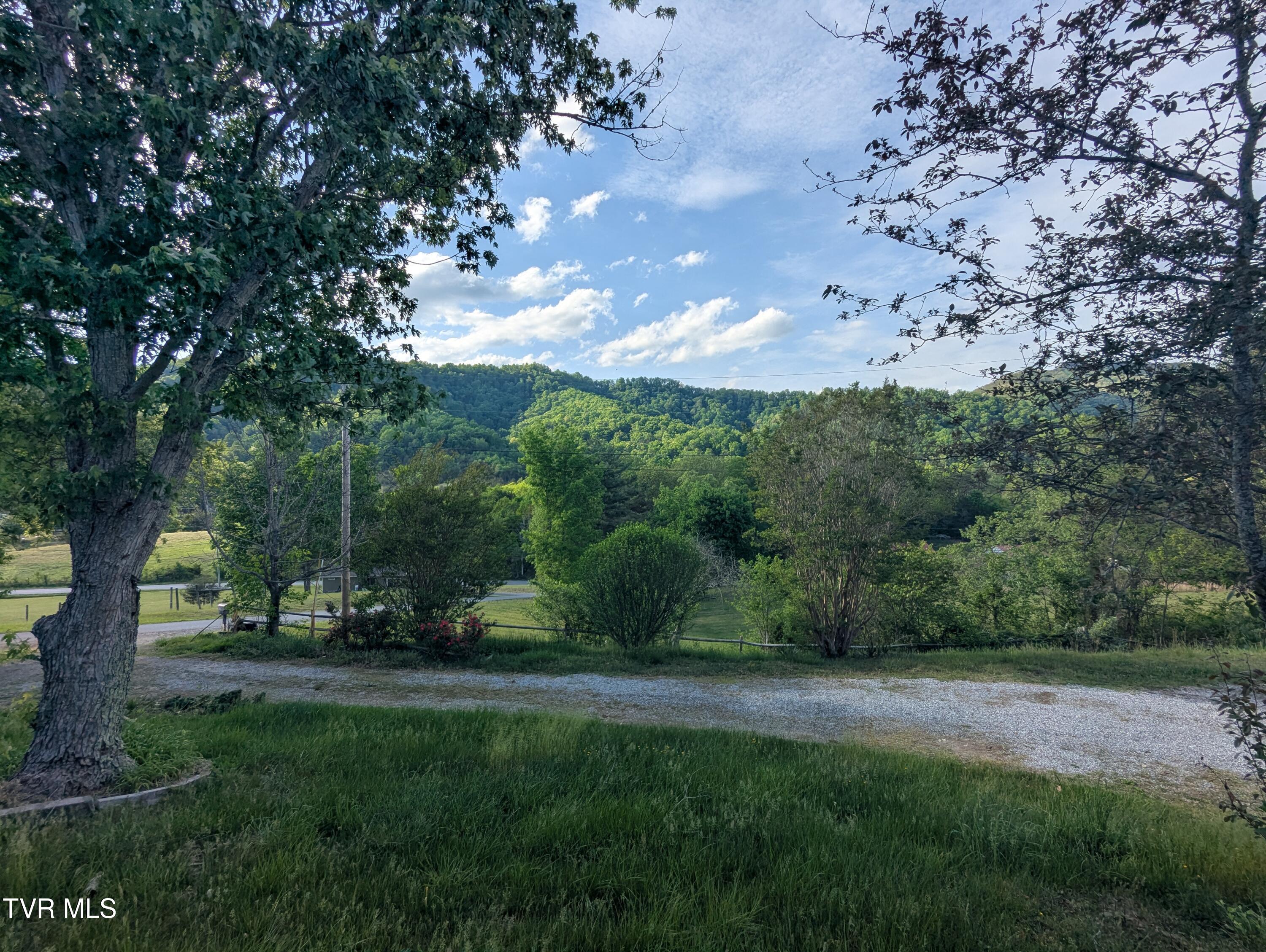 61 Rattlesnake Ridge Chuckey, TN 37641 - Photo 57 of 62 PXL_20260427_215305678