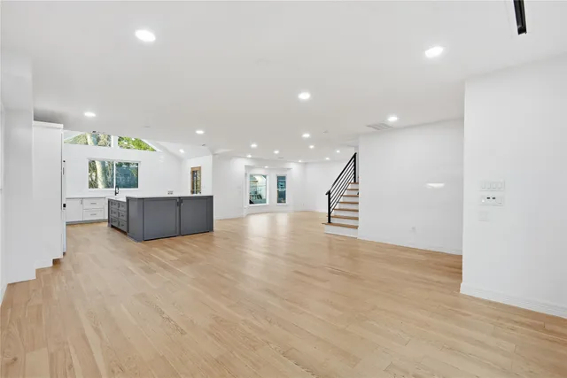 $4,700 | 4718 North Braeswood Boulevard, Houston, TX 77096