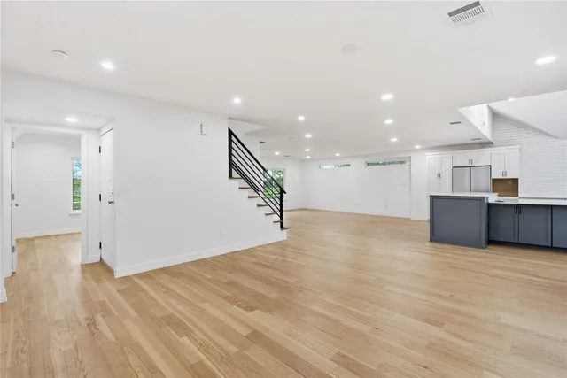 $4,700 | 4718 North Braeswood Boulevard, Houston, TX 77096