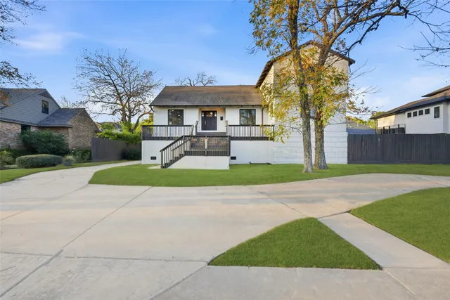 $4,700 | 4718 North Braeswood Boulevard, Houston, TX 77096