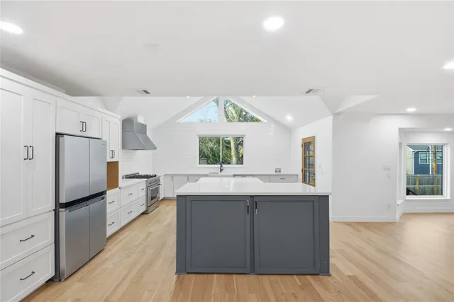 $4,700 | 4718 North Braeswood Boulevard, Houston, TX 77096