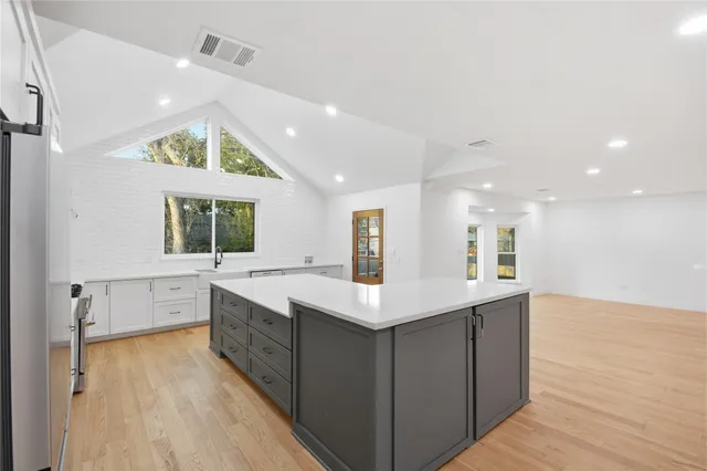 $4,700 | 4718 North Braeswood Boulevard, Houston, TX 77096