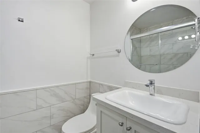 $4,700 | 4718 North Braeswood Boulevard, Houston, TX 77096