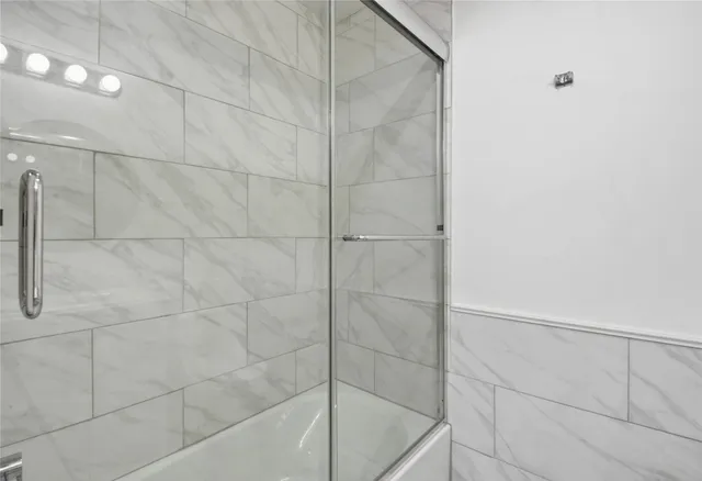 $4,700 | 4718 North Braeswood Boulevard, Houston, TX 77096