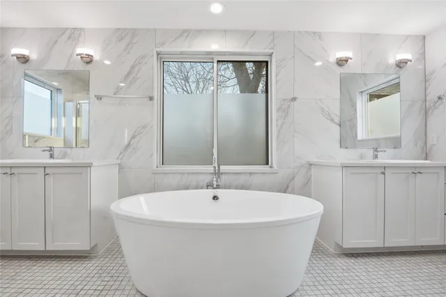 $4,700 | 4718 North Braeswood Boulevard, Houston, TX 77096