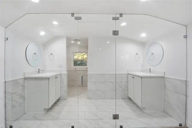 $4,700 | 4718 North Braeswood Boulevard, Houston, TX 77096