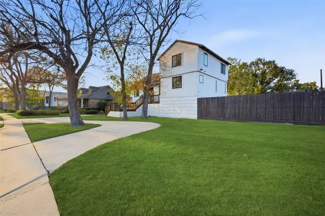 $4,700 | 4718 North Braeswood Boulevard, Houston, TX 77096