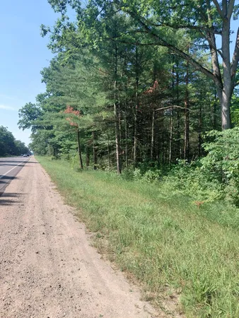 $59,900 | 2807 South Evergreen Drive, White Cloud, MI 49349