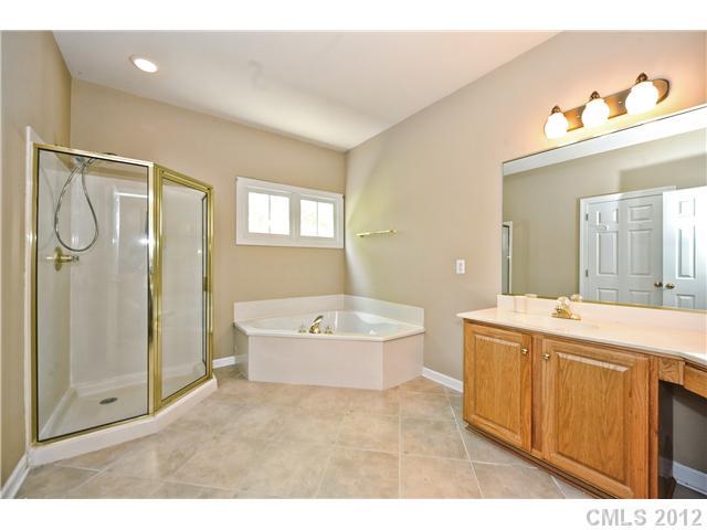 1100 Foxfield Road Waxhaw, NC 28173 - Photo 11 of 16 Gallery Image 11