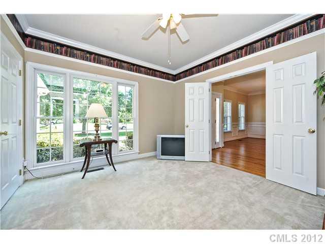 1100 Foxfield Road Waxhaw, NC 28173 - Photo 3 of 16 Gallery Image 3