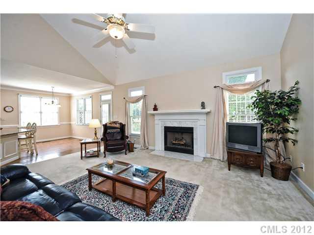 1100 Foxfield Road Waxhaw, NC 28173 - Photo 4 of 16 Gallery Image 4