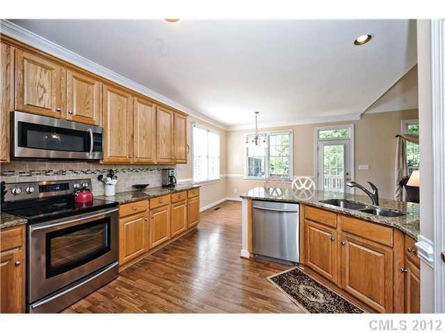 1100 Foxfield Road Waxhaw, NC 28173 - Photo 6 of 16 Gallery Image 6