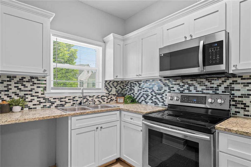 7330 Ozark Road Kansas City, MO 64129 - Photo 12 of 29