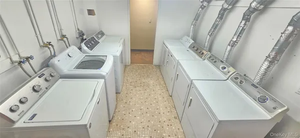 $3,000 | 23-45 Corporal Kennedy Street, Unit 1 | Bay Terrace