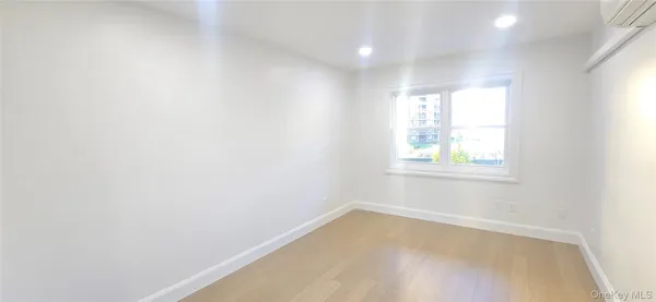 $3,000 | 23-45 Corporal Kennedy Street, Unit 1 | Bay Terrace