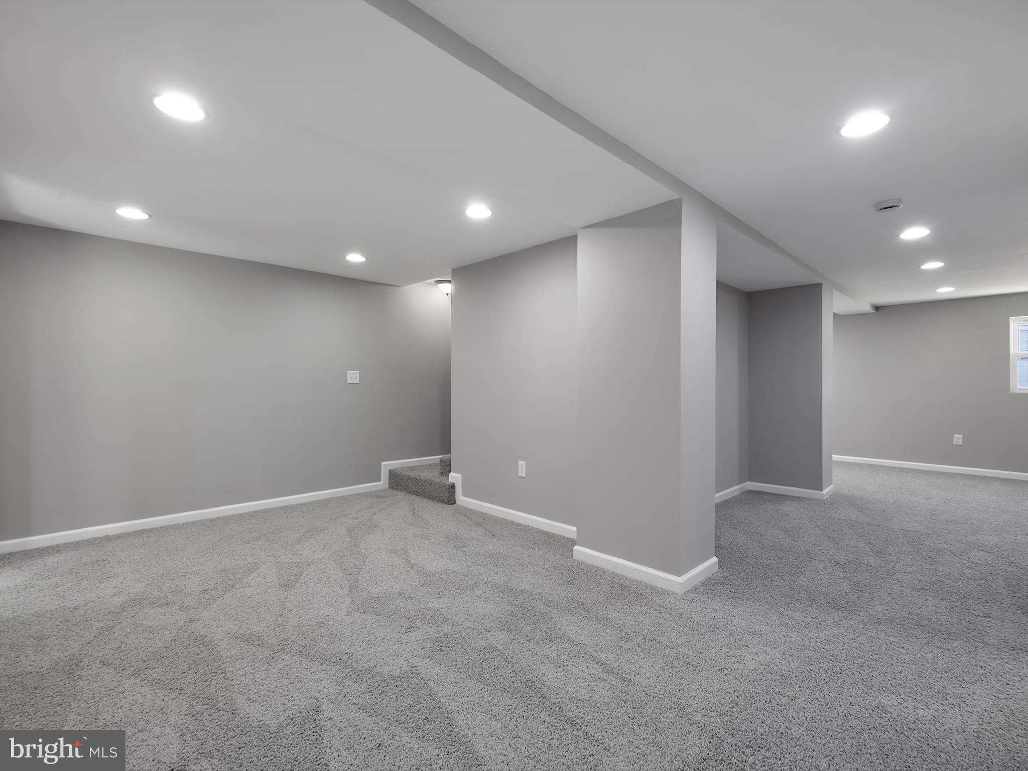 8635 Emory Grove Road Gaithersburg, MD 20877 - Photo 26 of 38 a view of an empty room