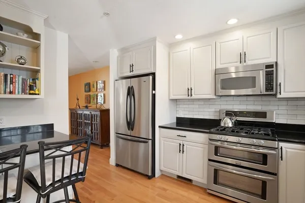 $859,000 | 6 Maple Lane, Unit 6, Marshfield, MA 02050
