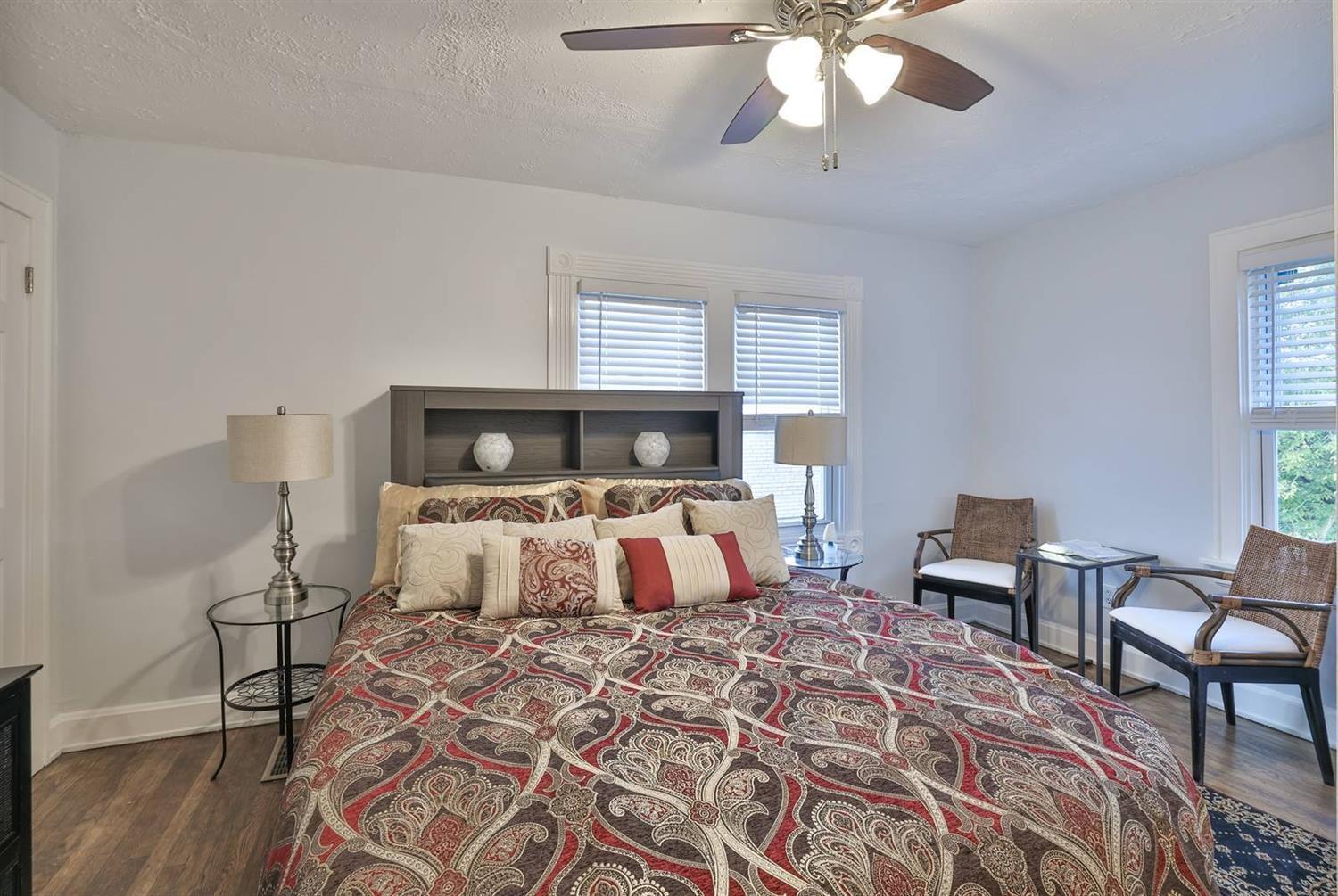7159 Reading Road Cincinnati, OH 45237 - Photo 16 of 31