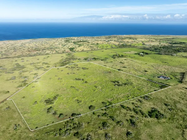 $1,889,999 | 9 Lahuiki Place, Hawi, HI 96719
