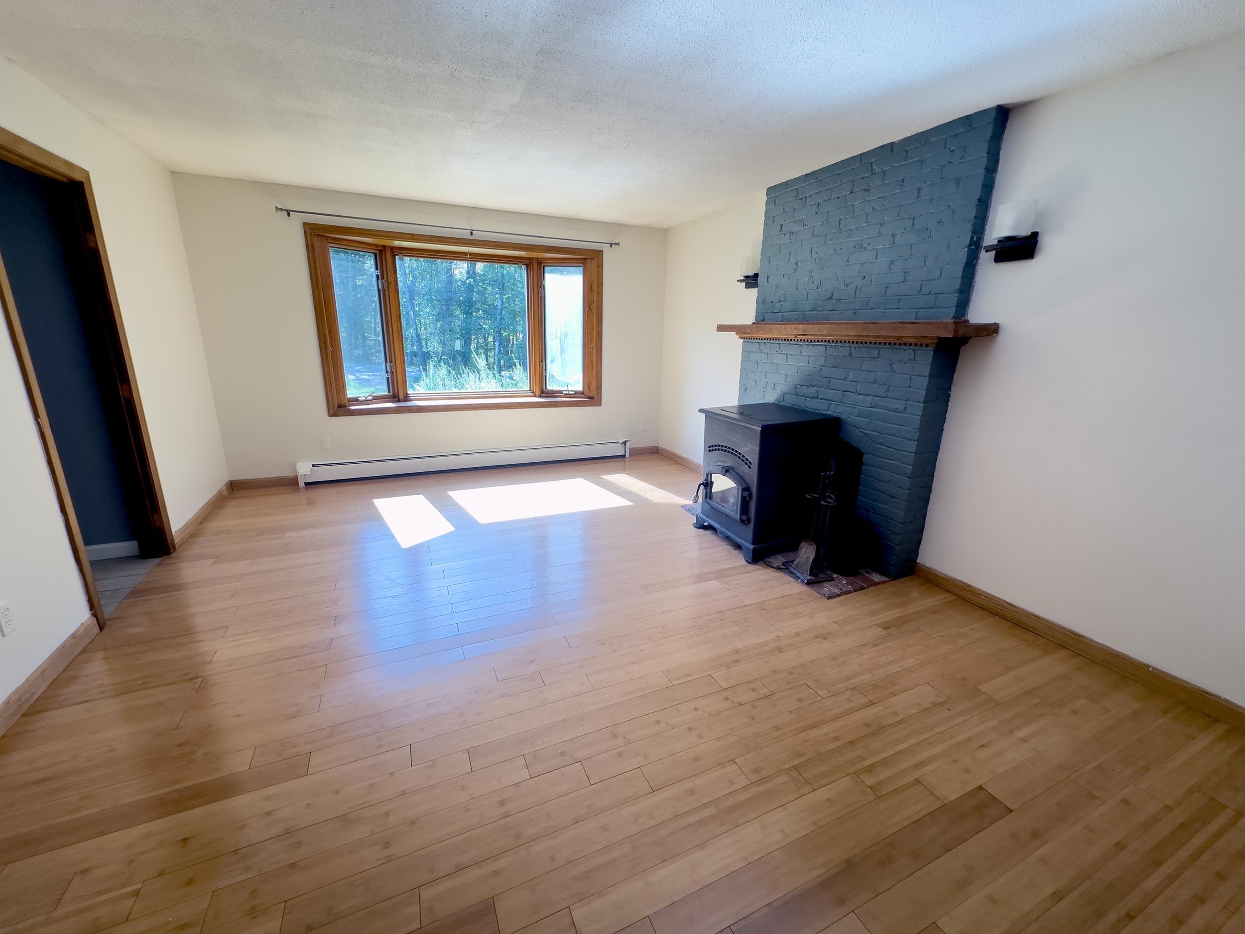 463 Pingree Hill Road Auburn, NH 03032 - Photo 3 of 37 Gallery Image 3