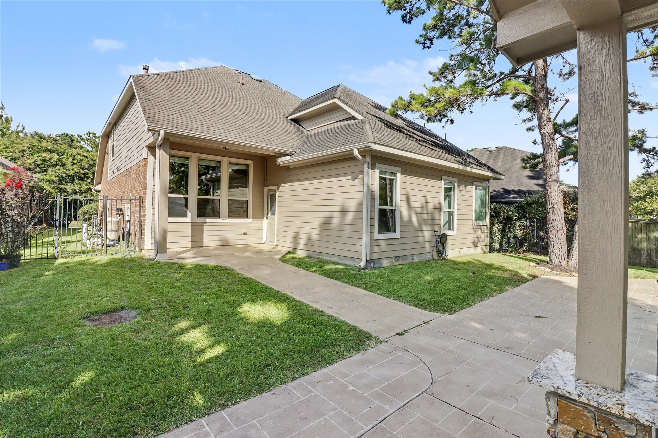 99 Sagamore Ridge Place Spring, TX 77389 - Photo 9 of 50