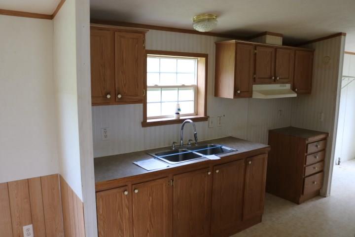 442 State Rte 1037 Kittanning, PA 16201 - Photo 7 of 12