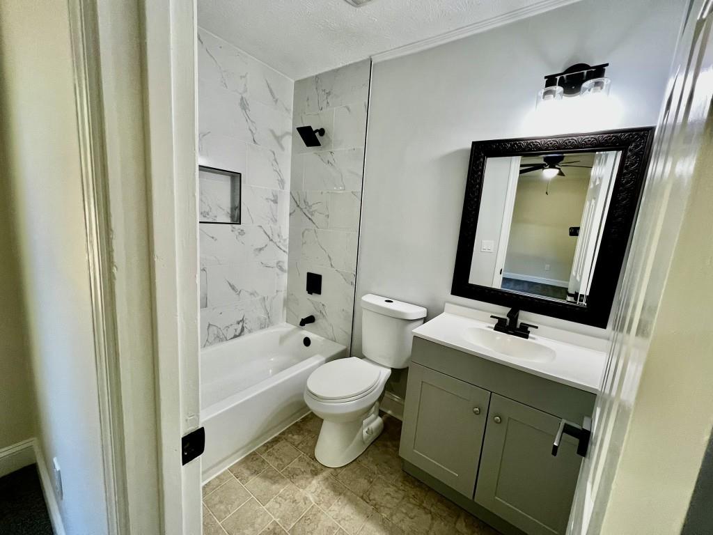 723 Inland Way Northwest Lilburn, GA 30047 - Photo 12 of 20