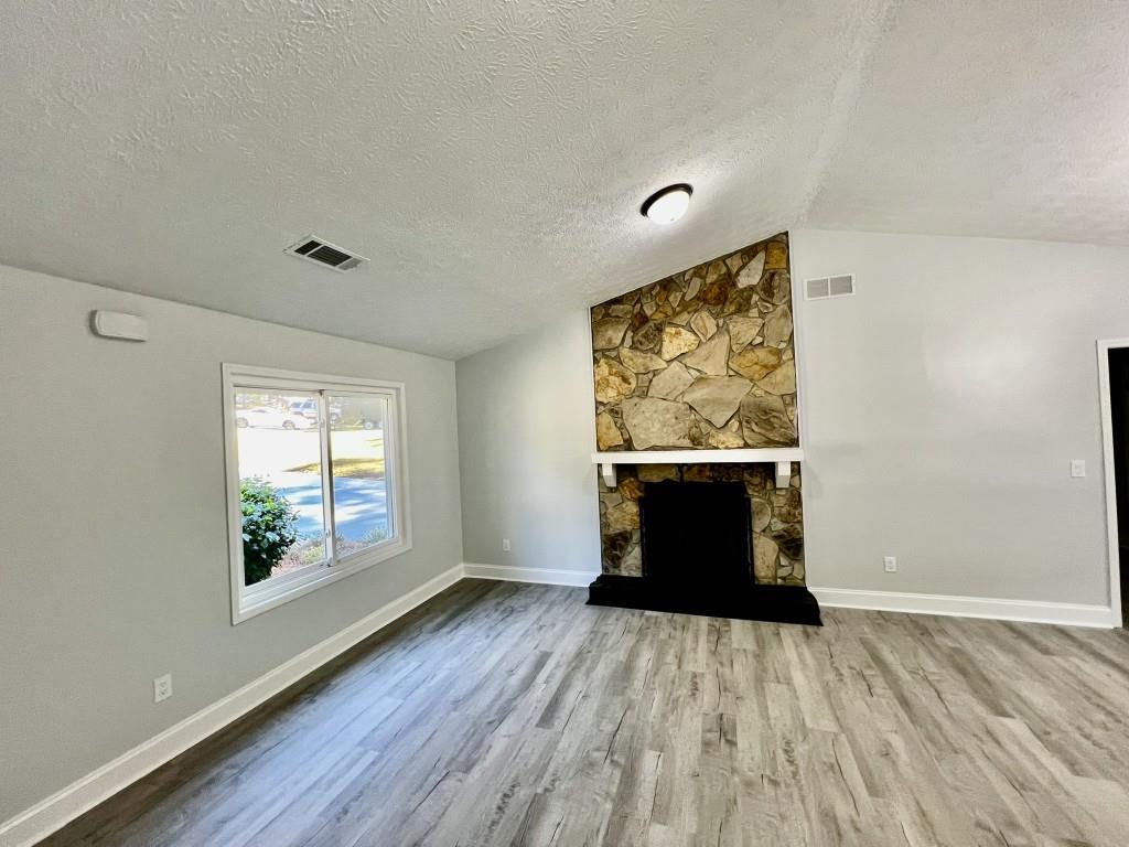 723 Inland Way Northwest Lilburn, GA 30047 - Photo 3 of 20