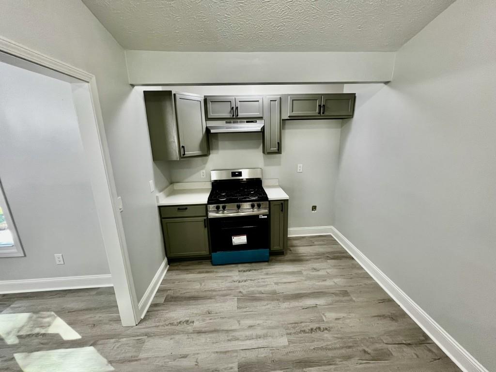 723 Inland Way Northwest Lilburn, GA 30047 - Photo 4 of 20