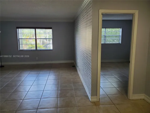 $1,700 | 1300 Moffett Street, Unit 215, Hallandale Beach, FL 33009