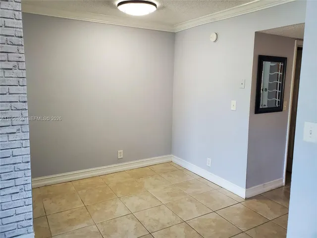 $1,700 | 1300 Moffett Street, Unit 215, Hallandale Beach, FL 33009