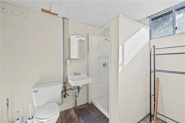 $249,900 | 702 Quincy Boulevard, Smithville, MO 64089