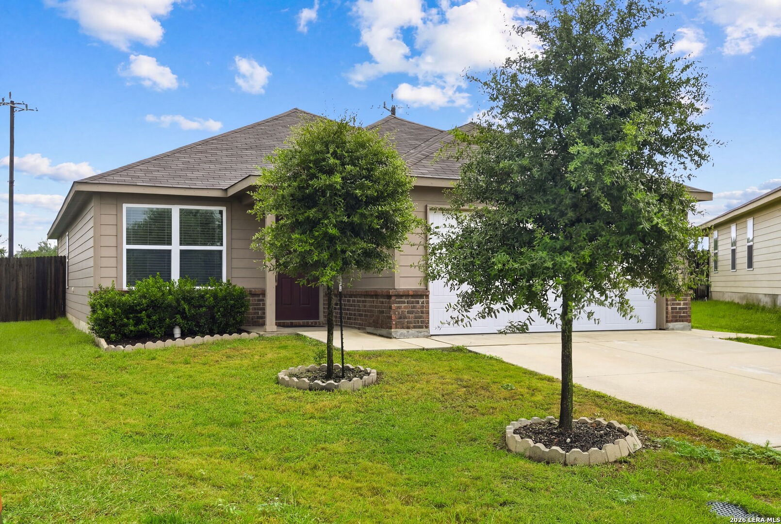 3203 Andromeda Way Converse, TX 78109 - Photo 2 of 27