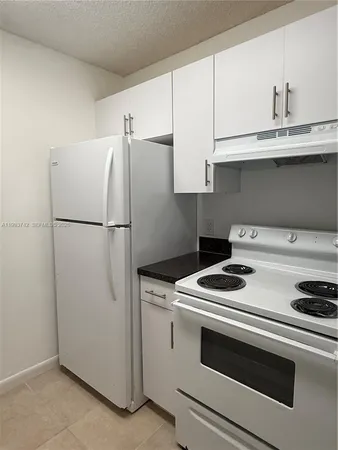 $1,490 | 4221 West McNab Road, Unit 42, Pompano Beach, FL 33069