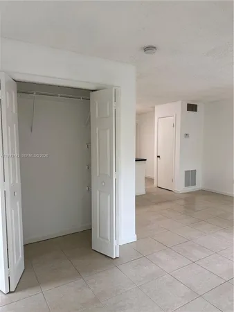 $1,490 | 4221 West McNab Road, Unit 42, Pompano Beach, FL 33069