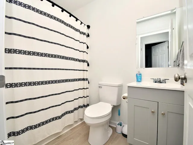 $204,000 | 217 Brandi Lane, Clinton, SC 29325