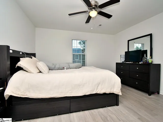 $204,000 | 217 Brandi Lane, Clinton, SC 29325