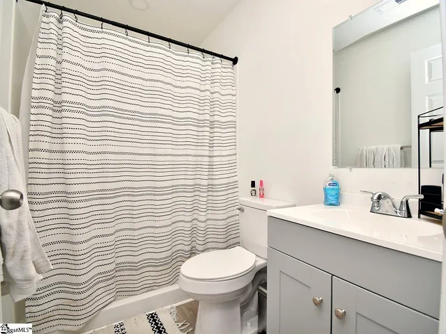 $204,000 | 217 Brandi Lane, Clinton, SC 29325