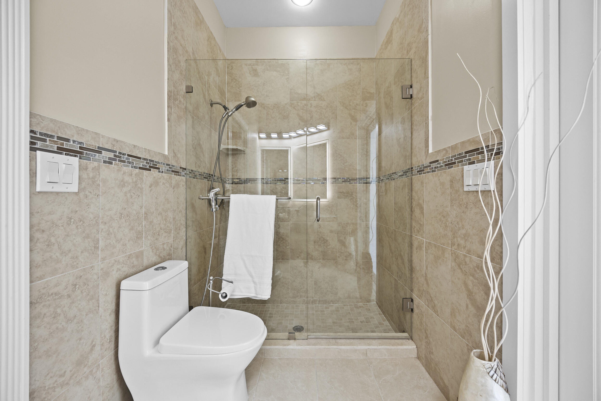 10591 Stonebridge Boulevard Boca Raton, FL 33498 - Photo 29 of 58 SLHG