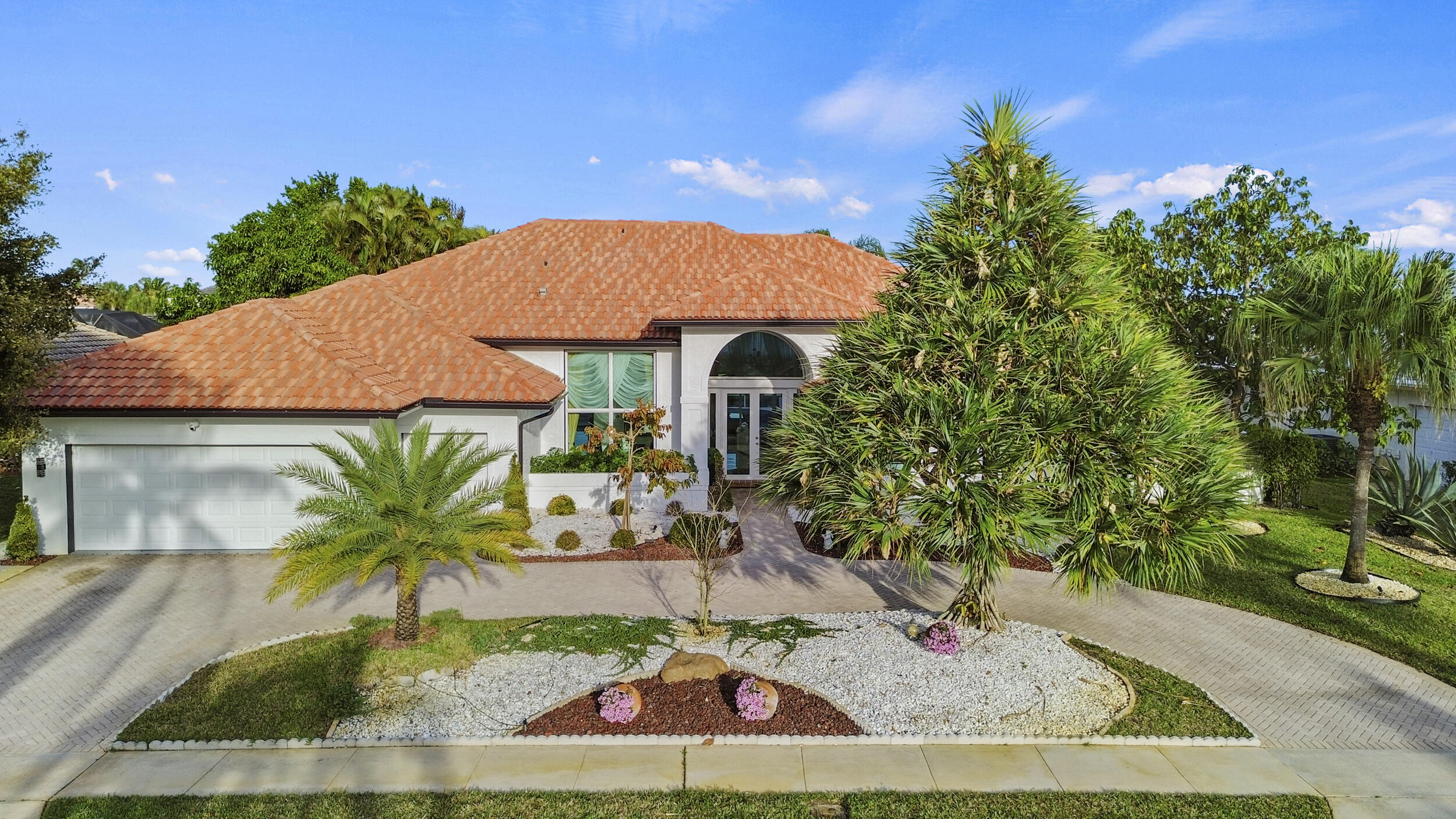 10591 Stonebridge Boulevard Boca Raton, FL 33498 - Photo 3 of 58 SLHG