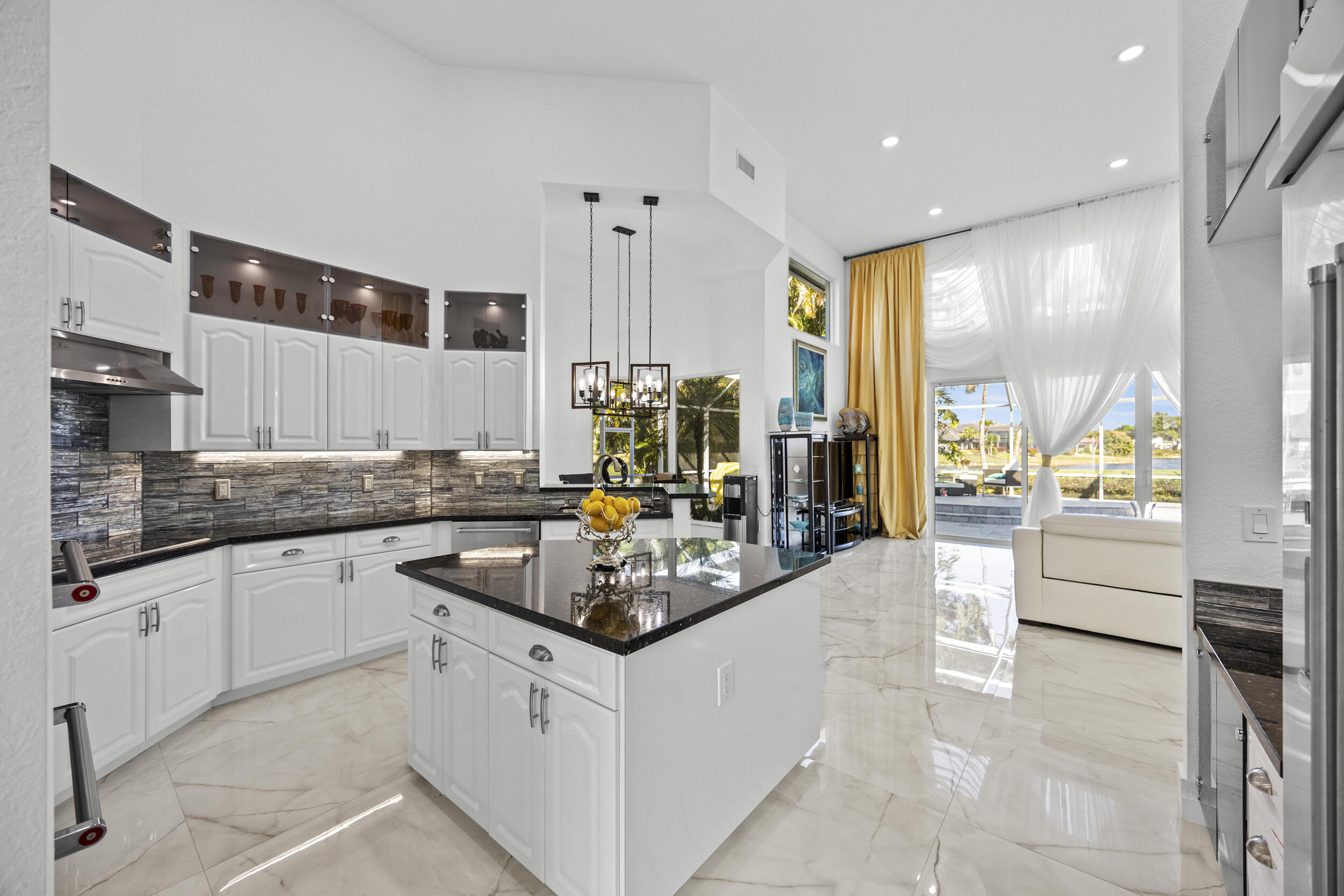 10591 Stonebridge Boulevard Boca Raton, FL 33498 - Photo 32 of 58 SLHG