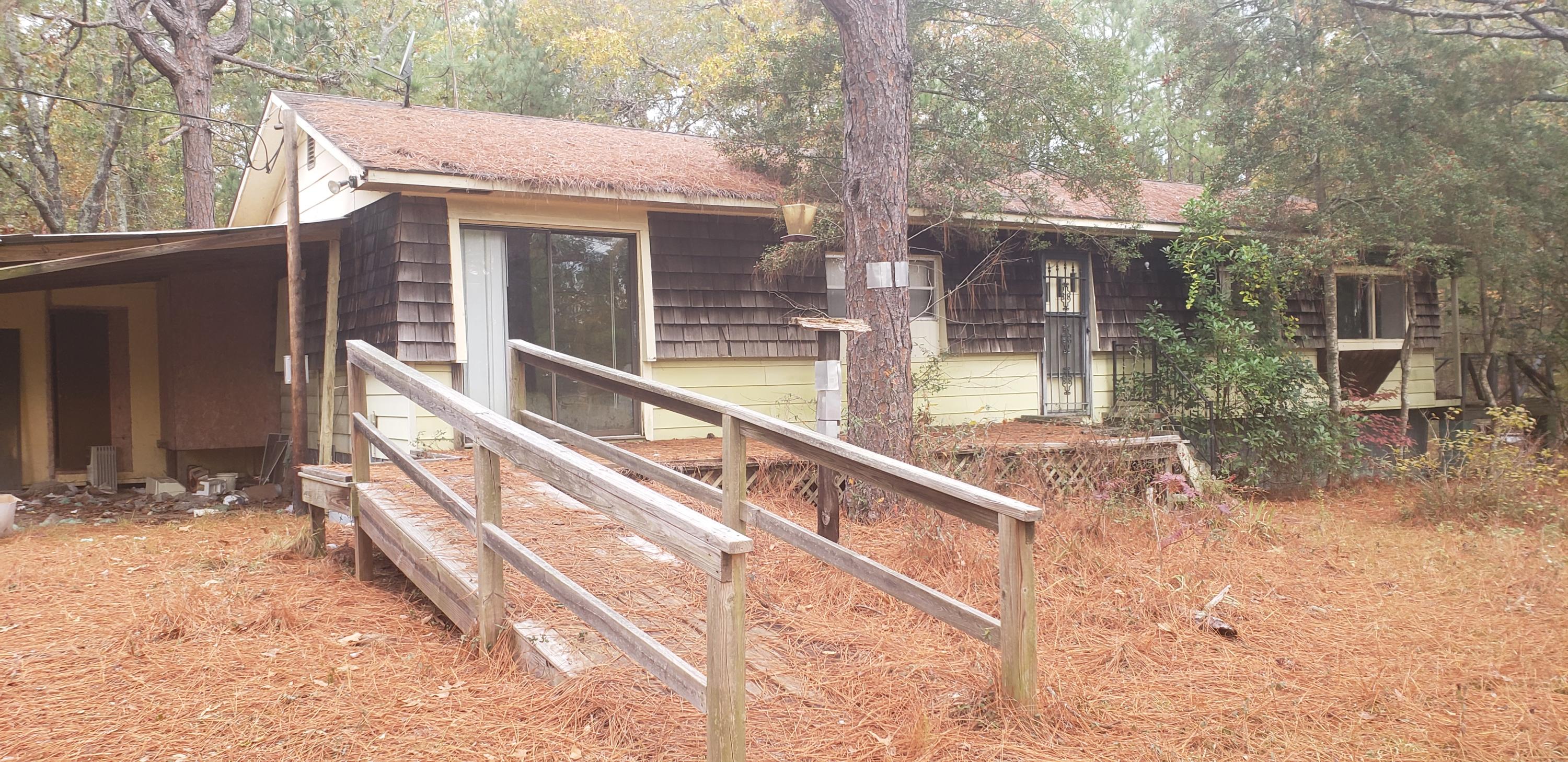 316 Furr Road Vass, NC 28394 - Photo 2 of 15 20191122_082747